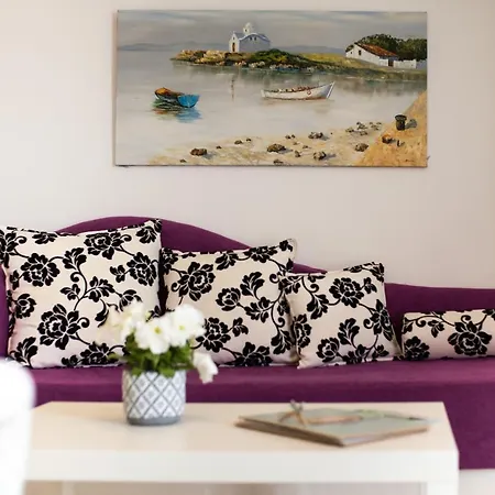 Maestralia Apartamento *