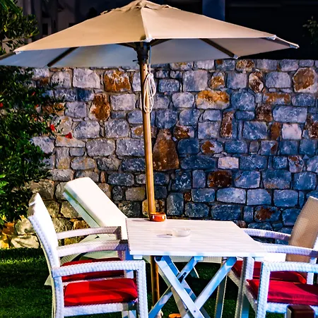 Maestralia Appartement *