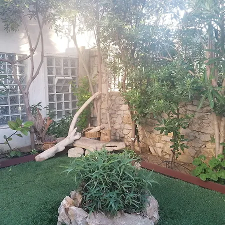 Maestralia Apartamento *